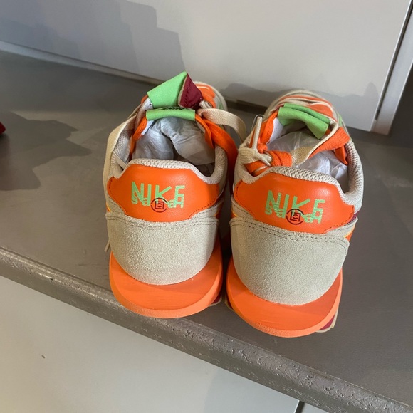 Nike x CLOT x Sacai LDWaffle Orange Blaze Sneakers - Picture 7 of 9